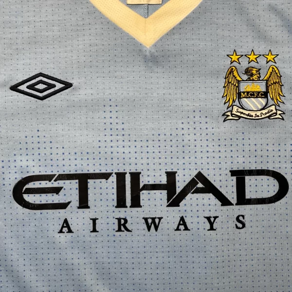 Manchester City 2011/12 Home Shirt - Kun Aguero #16 (BPL Full Set) (Size GB 38) - Image 4