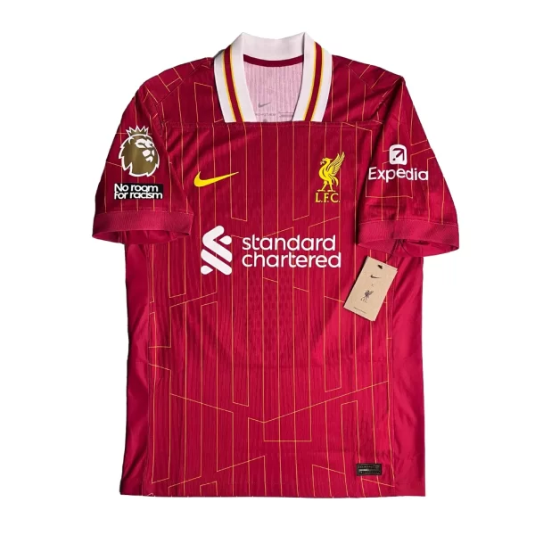 LFC 2425 Home AU Trophy 01