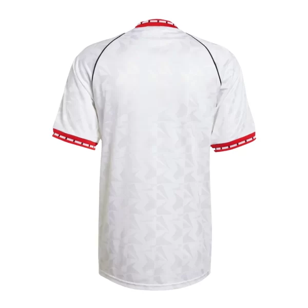MUFC 91 Away SS 01