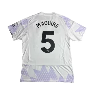 MUFC 2526 Away Maguire 5 01