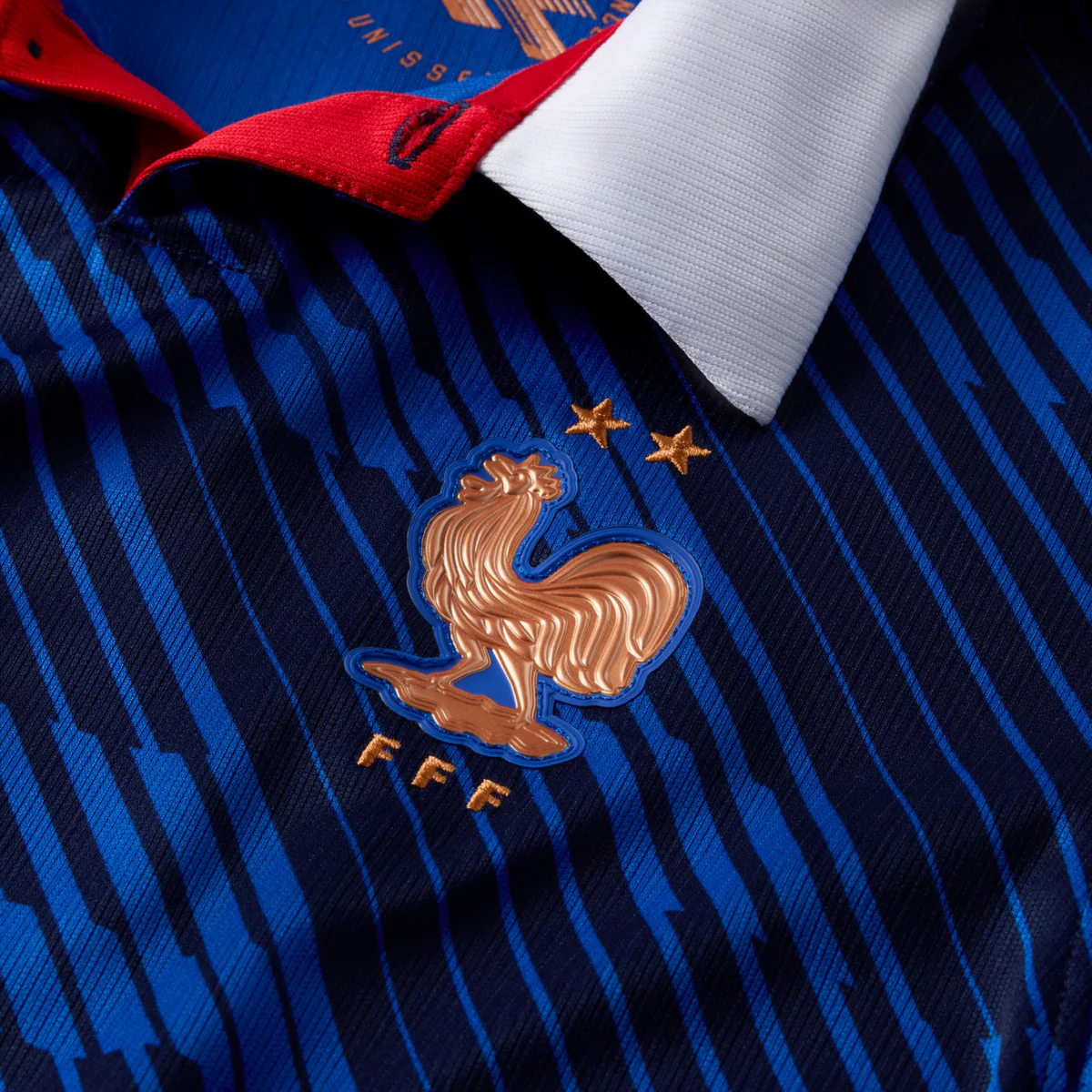 France 2026 World Cup Home Youth Shirt Crest View