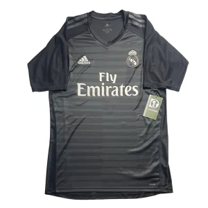 Real Madrid 2018/19 Goalkeeper Black Shirt Front View
