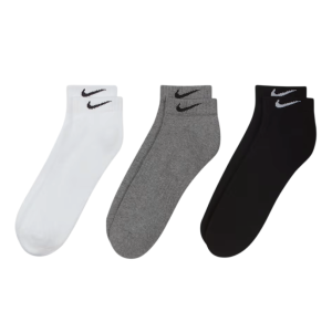 Nike Everyday Cushioned Training Low Socks Front View